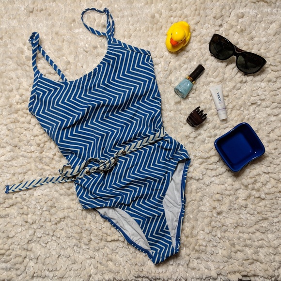 French Connection Other - French Connection 1pc Ziggy Belted Swimsuit, XS